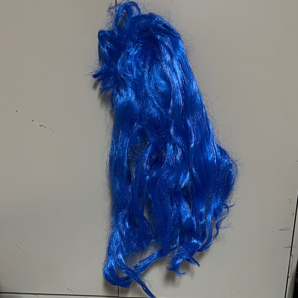 Blue Wig Halloween Costume Accessory Long Artificial Hair Vibrant Fantasy Look